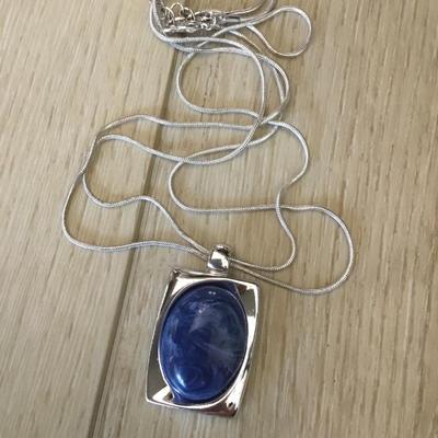 Cute faux stone necklace very nice
