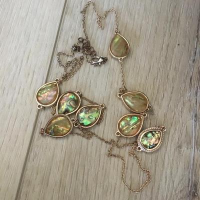 Fashion necklace