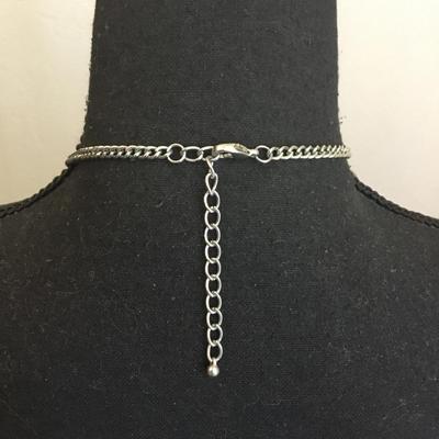 Beautiful, very nice Silver-tone feather statement, necklace