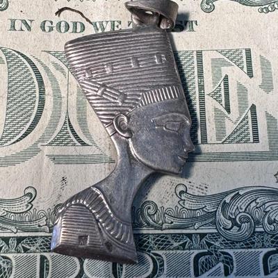Queen Nefertiti pendant -sterling silver.
