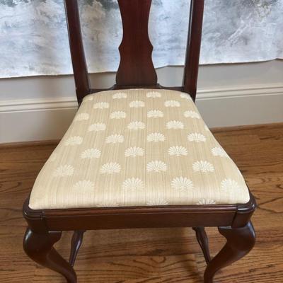Hickory Chair Queen Anne Side Chair