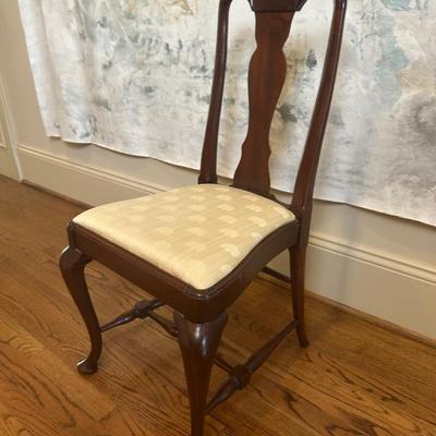 Hickory Chair Queen Anne Side Chair