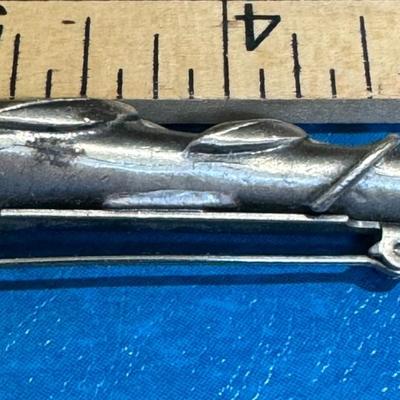 Pewter Lapel Vase Pin.