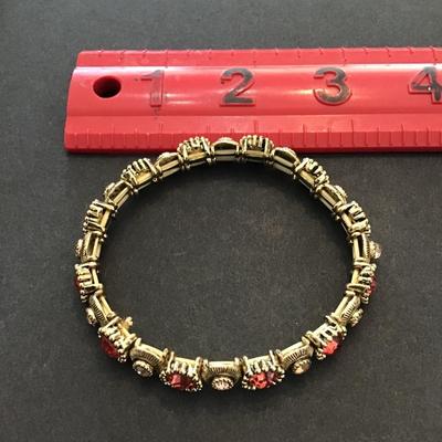 Sale Photo Thumbnail #55: Beautiful vintage gold tone, stretchy fashion bracelet with rose and champagne, colored rhinestones. Please see attached photos.