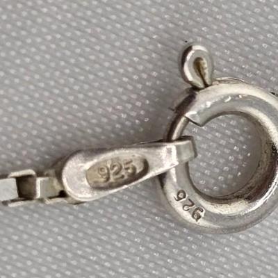 Lot 11: 925 Silver 30" Box Chain Necklace - 7g