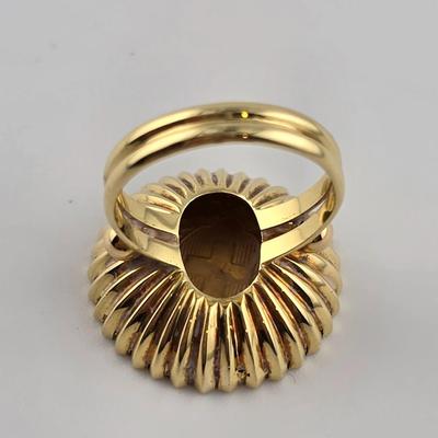 Lot 19: 18k Gold Helvetia Swiss Coin Ring / Size 6 / 13g