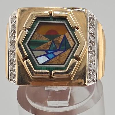Lot 21: 10k Gold Micro-Mosaic Ring with Diamond Trim - 10g / Size 7