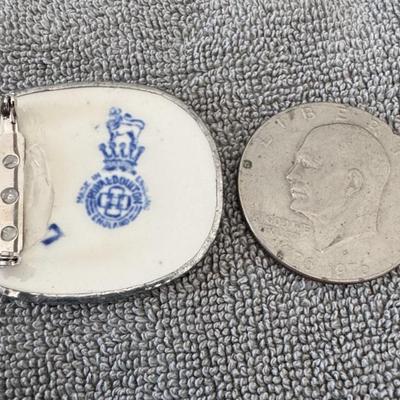 ROYAL DOULTON brooch or pin, - 1936.