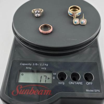 Lot 23: Misc. 925 Silver Rings/Earrings - 17g / Size 5.5 & 6