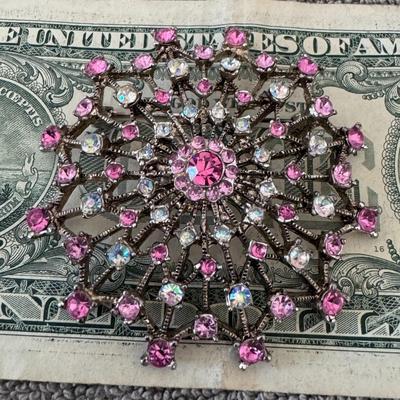 VTV LABELLA Starburst Brooch pink and AB (Aurora Borealis) rhinestones.