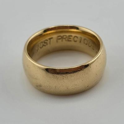 Lot 46: 18k Gold Solid Band - 12g / Size 6