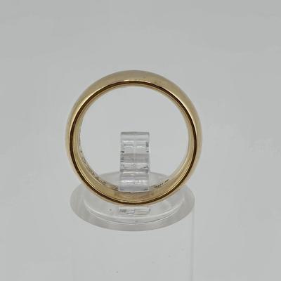 Lot 46: 18k Gold Solid Band - 12g / Size 6