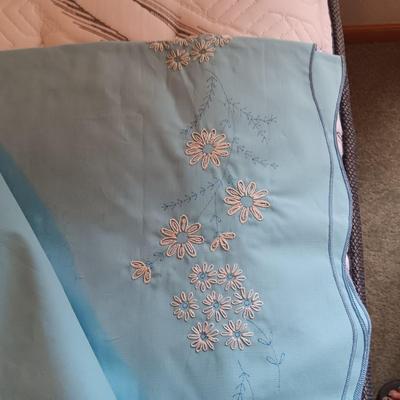 HAND EMBROIDERED TABLECLOTHS AND HAND CROCHETED DOILIES