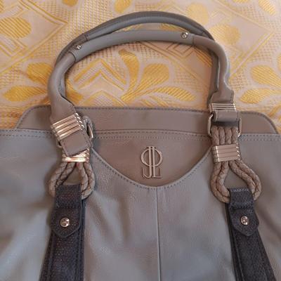 3 PURSES AND MORE