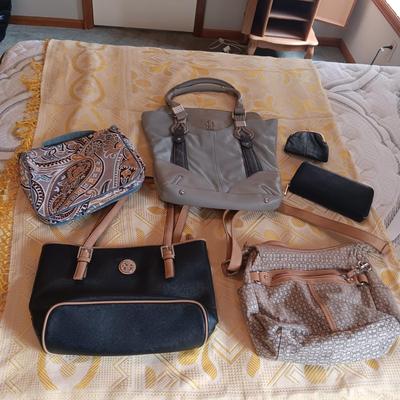 3 PURSES AND MORE