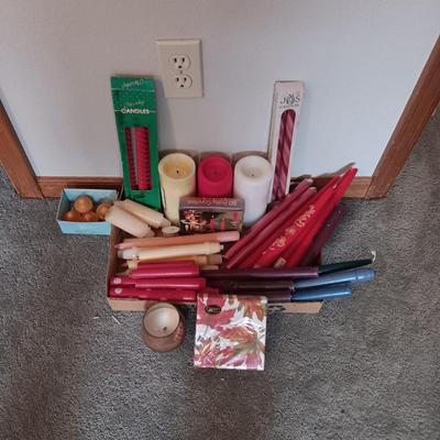 AN ASSORTMENT OF CANDLES