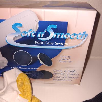 LADIES SHORT BOOTS AND CASUAL SHOES (SIZES 8 - 8.5) PLUS A FOOT CARE SYSTEM & SOCKS