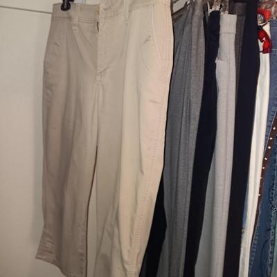 LADIES DENIM, DRESS AND CASUAL PANTS (6 - 8) PLUS NIGHT GOWNS (MED)