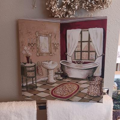 GUEST TOWELS, BATHROOM DECOR AND RUG