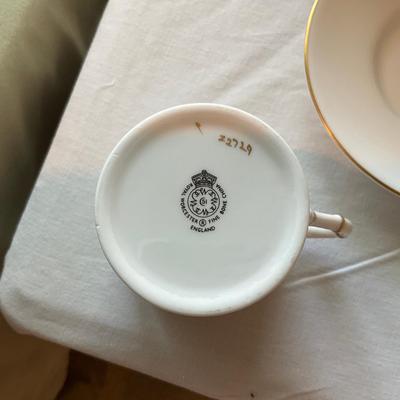 937 Large White Porcelain China-Set Lot