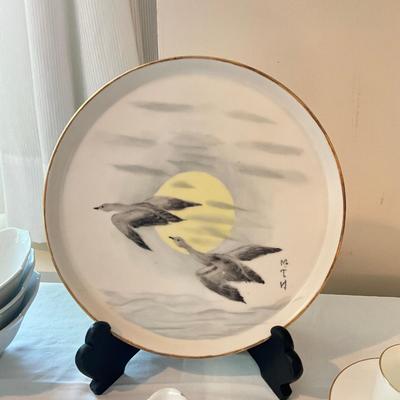 937 Large White Porcelain China-Set Lot