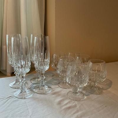 938 Large 14pc Set of Schott Zwiesel German Cut Crystal Stemware