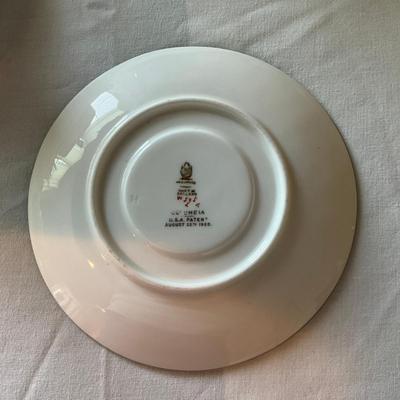 949 Royal Doulton "Cymelia" Fine Bone China Teacups & Plates