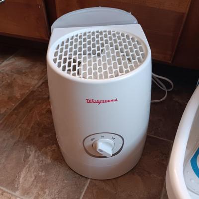 HUMIDIFIER, HOMEDIC FOOT SOAKER AND SOME CLEANING CHEMICALS