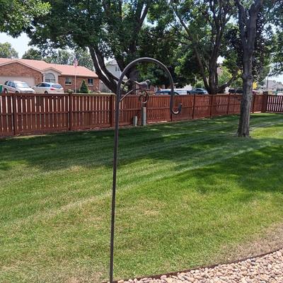 2 PIECE CONCRETE BIRD BATH & SHEPHERDS HOOK