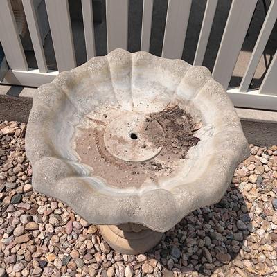 2 PIECE CONCRETE BIRD BATH & SHEPHERDS HOOK