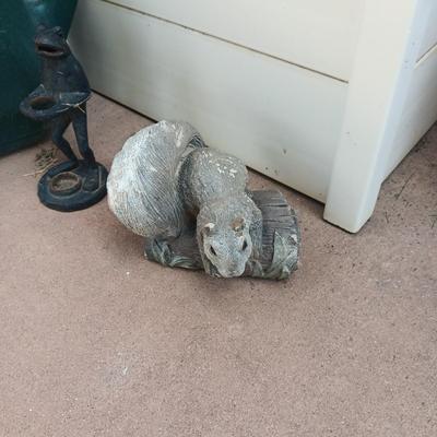 FLOWER POTS, CAST IRON FROG, CONCRETE SQUIRREL & WATERING CAN