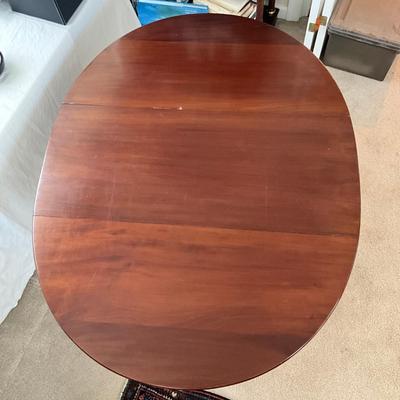 974 Mahogany Round Drop Leaf Table