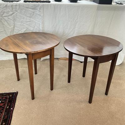 977 Pair of Mahogany Small Drop Leaf Side Tables