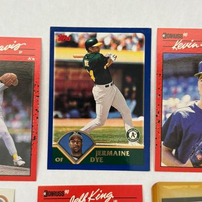 Lot 12: Vintage & Modern MLB Baseball Card Lot – Greg Maddux Rated Rookie, Torii Hunter, Jermaine Dye & More