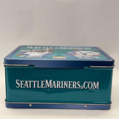 Lot 14: Seattle Mariners Metal Lunch Box – Vintage Style MLB Collectible