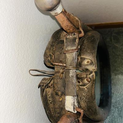 ANTIQUE LEATHER HORSE COLLAR/HAMES WESTERN ART WALL MIRROR WITH SILVER BALLS