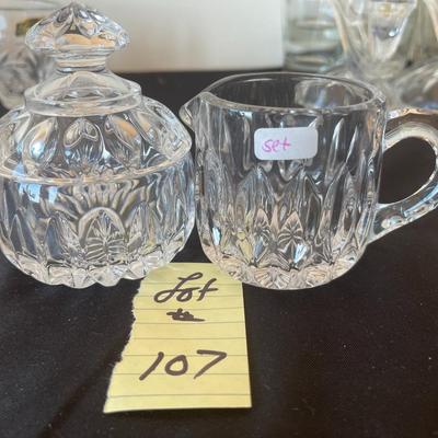 Cream and sugar set