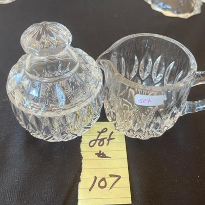 Cream and sugar set