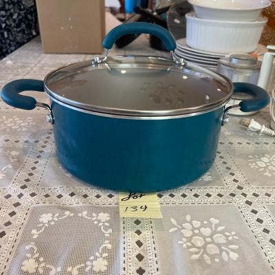 Pot & Lid