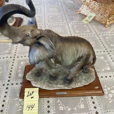 Elephant