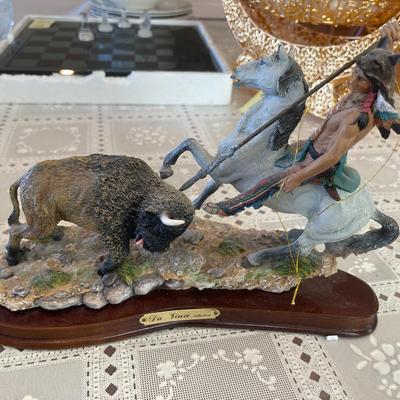 Statuette