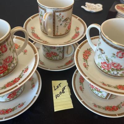 Cups & Saucers