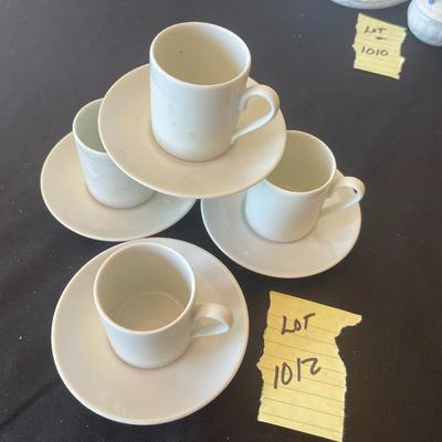 Cups & Saucers
