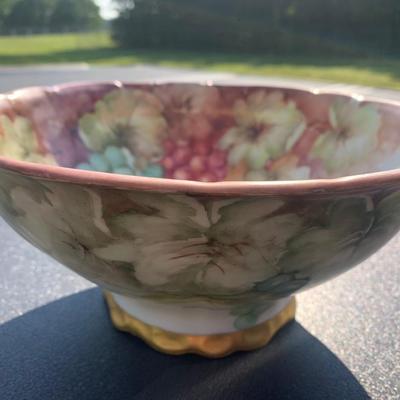 Early Bareuther Waldsassen Hand Painted Floral Grapes Centerpiece Bowl