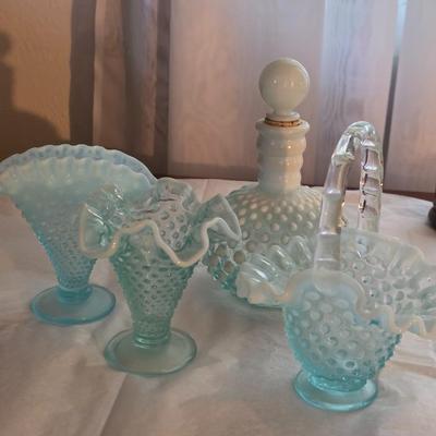 Lot if 4 blue hobnail