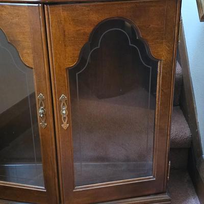 Curio cabinet with light