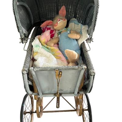 Antique Wicker Baby Buggy w/ cutter quilt