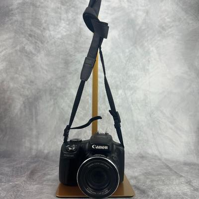 Lot 1: Canon PowerShot SX50 HS Camera