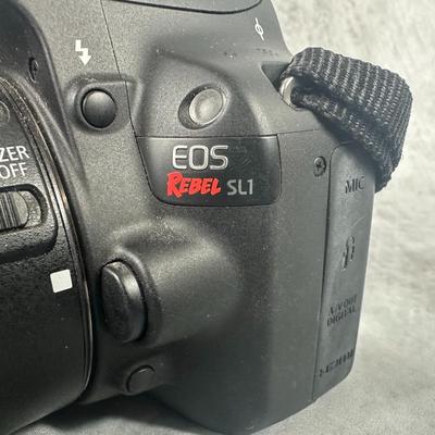 Lot 3: Canon EOS Rebel SL1 Camera with Canon Zoom Lens