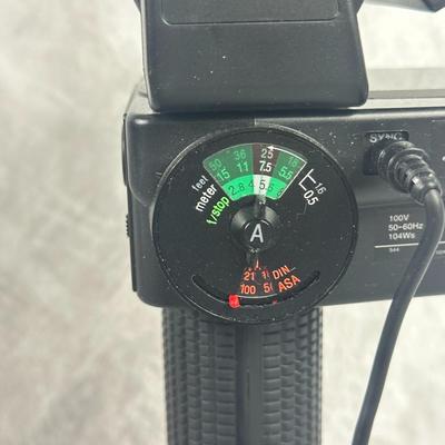 Lot 5: Sunpak Auto 544 Thyristor Handle Flash